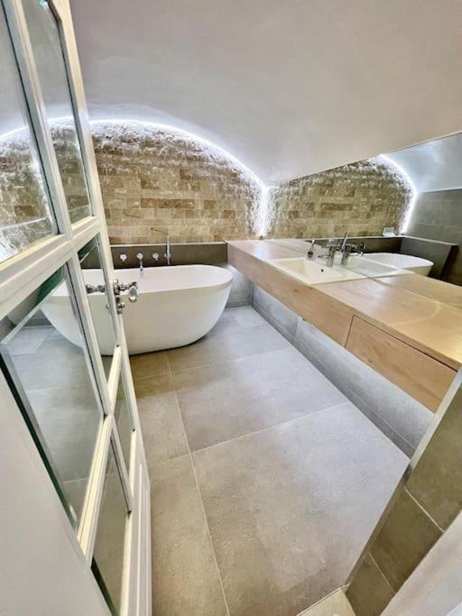 Apartment Stunning 4 Bed Flat Near Notting Hill And Hyde Park *